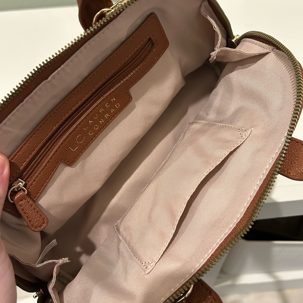 LC Lauren Conrad Tan Crossbody Bag - Picture 6 of 6